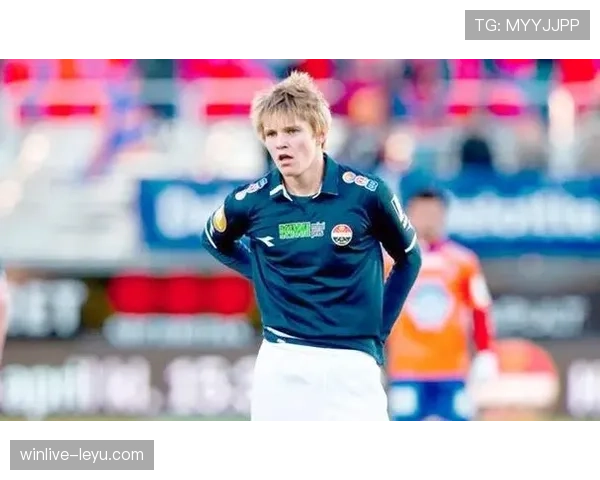 厄德高引领挪威中场，成队伍核心新星