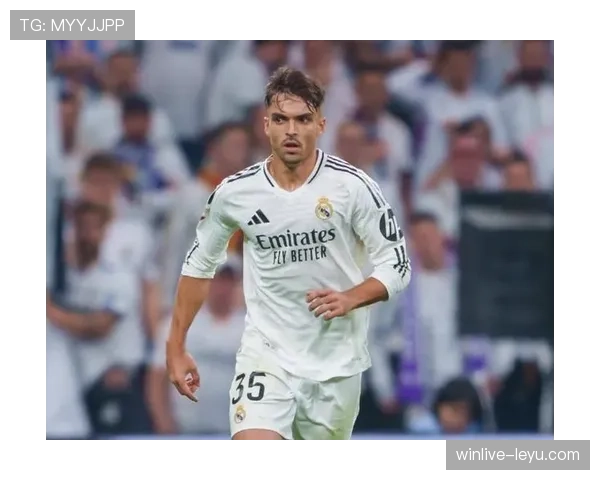 阿森西奥重返首发，球队期待其激活进攻端