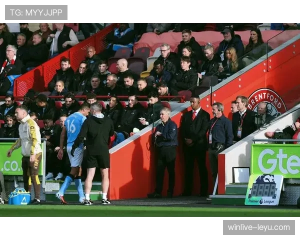 罗德里最新动态:伤情恢复情况与曼城中场影响 罗德里最新动态:伤情恢复情况与曼城中场影响